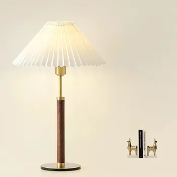 Скандинавская плиссированная настольная лампа LED Ретро из орехового дерева E27, Декоративные настольные лампы для спальни, гостиной, дивана, домашнего кабинета, освещение